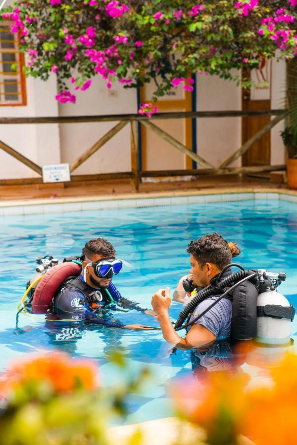 טגאנגה Divanga Hostel And Diving מראה חיצוני תמונה