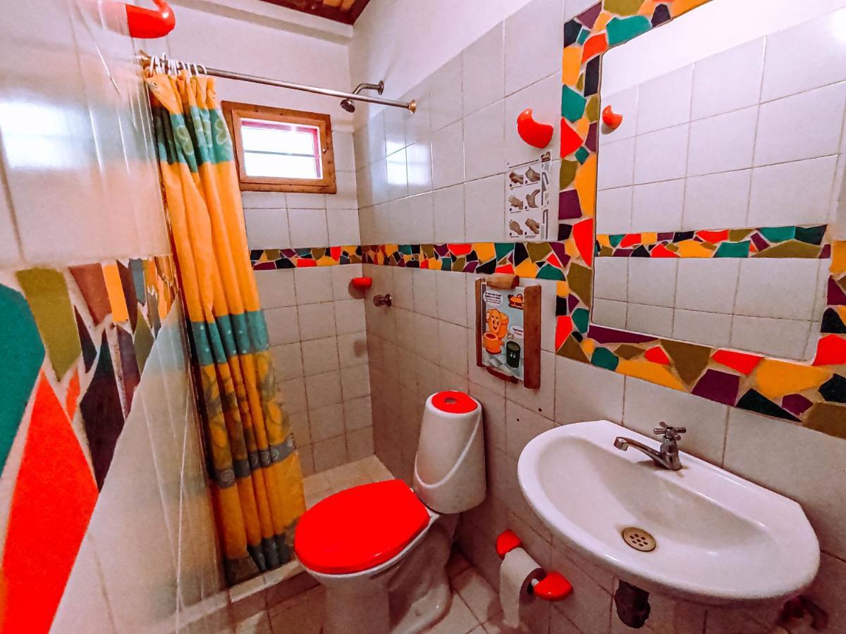 טגאנגה Divanga Hostel And Diving מראה חיצוני תמונה