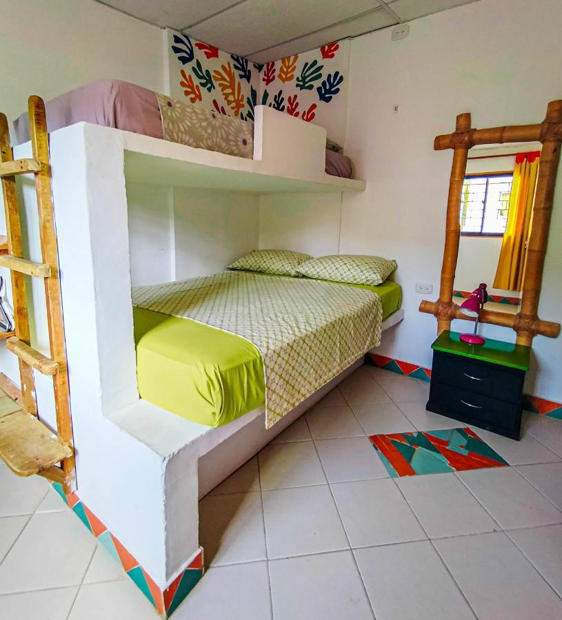 טגאנגה Divanga Hostel And Diving מראה חיצוני תמונה