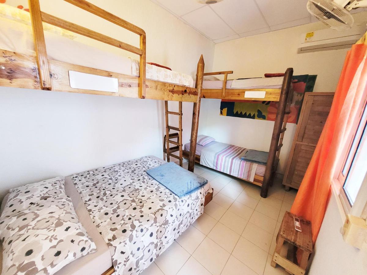 טגאנגה Divanga Hostel And Diving מראה חיצוני תמונה