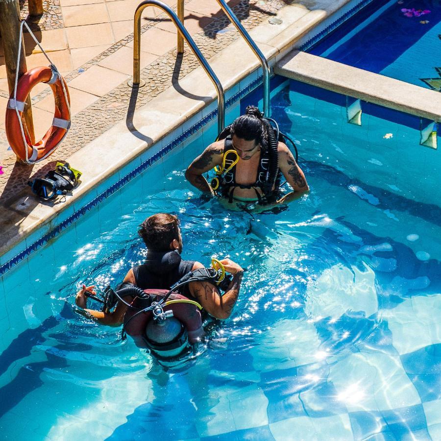 טגאנגה Divanga Hostel And Diving מראה חיצוני תמונה