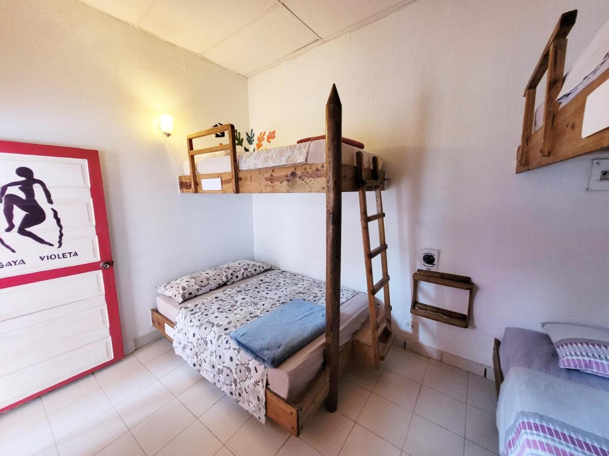 טגאנגה Divanga Hostel And Diving מראה חיצוני תמונה