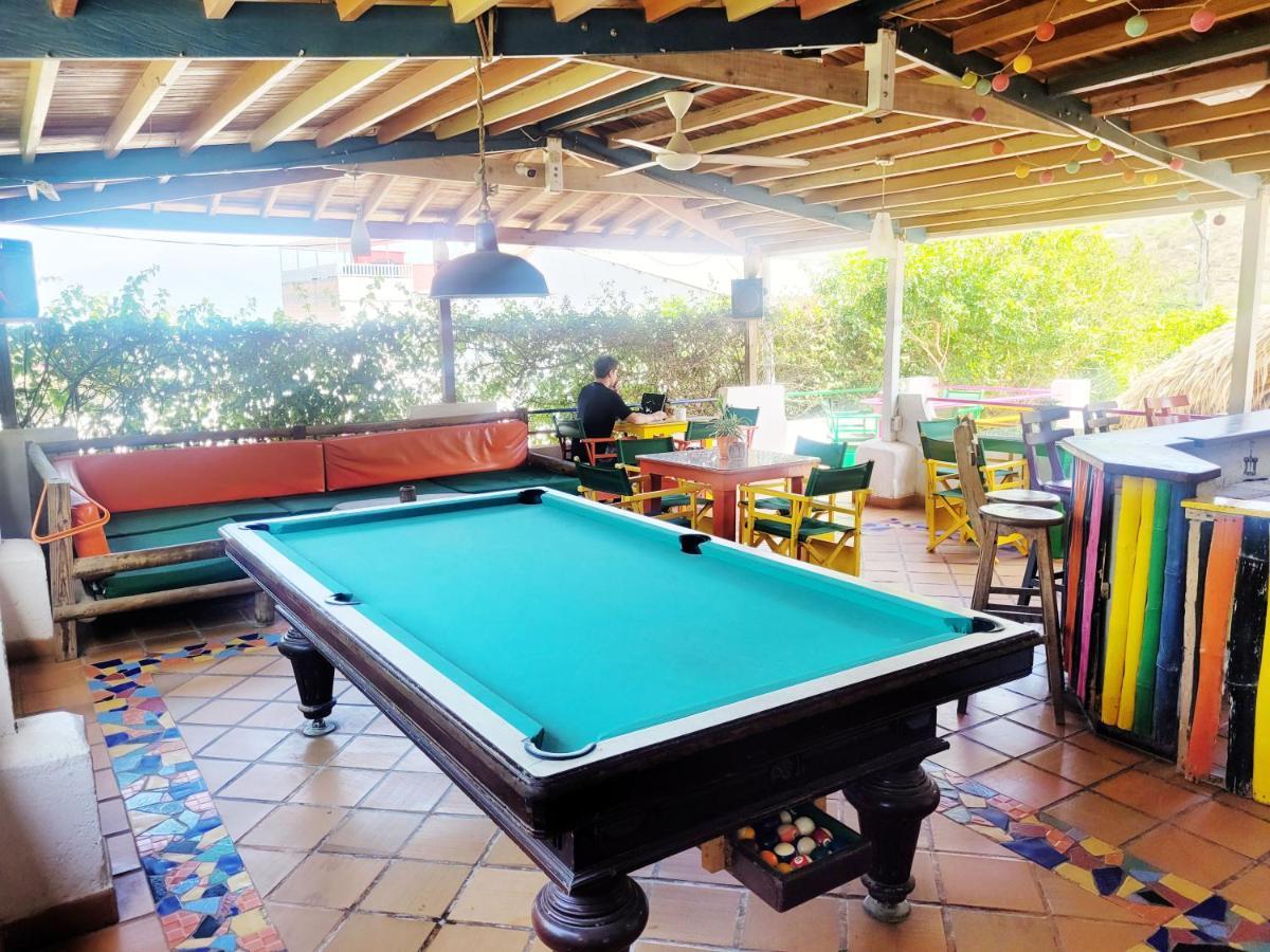 טגאנגה Divanga Hostel And Diving מראה חיצוני תמונה