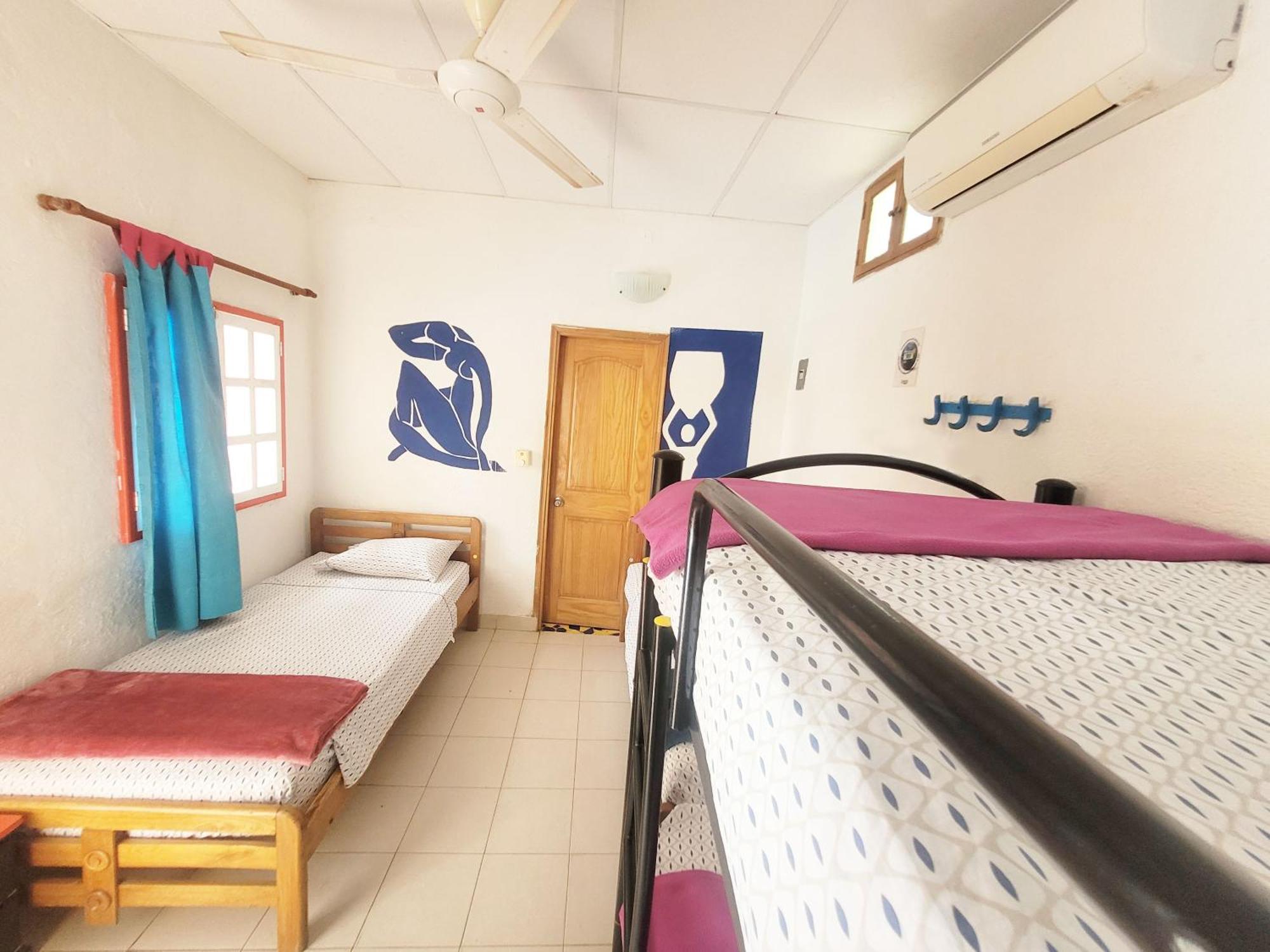 טגאנגה Divanga Hostel And Diving מראה חיצוני תמונה