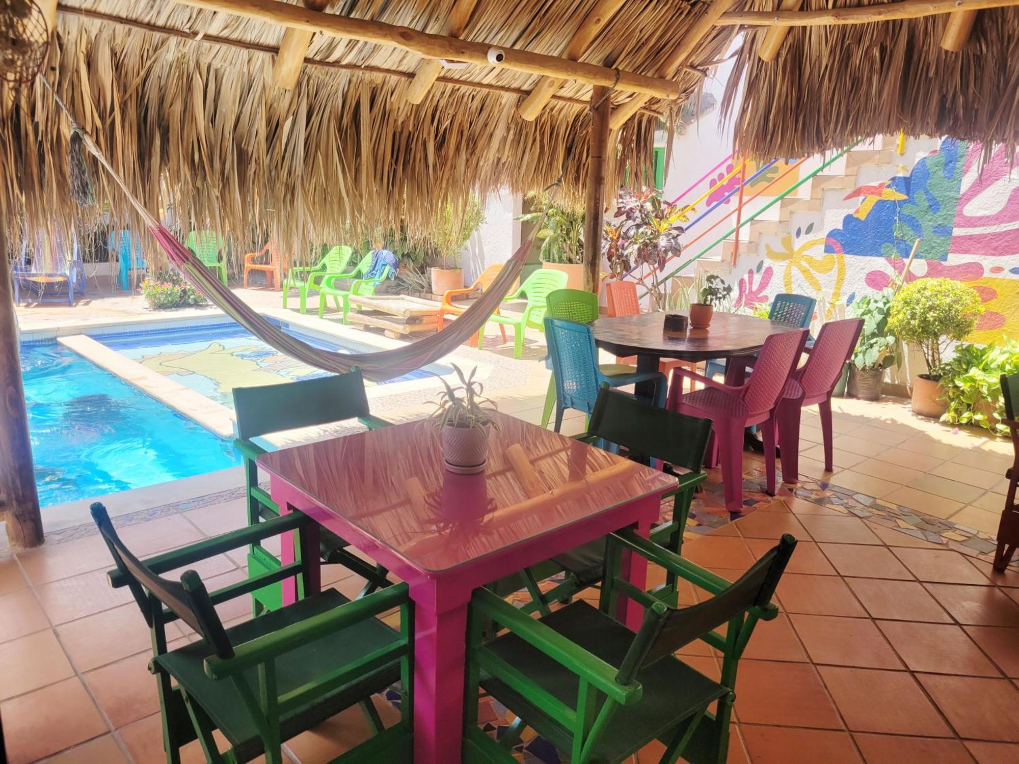 טגאנגה Divanga Hostel And Diving מראה חיצוני תמונה