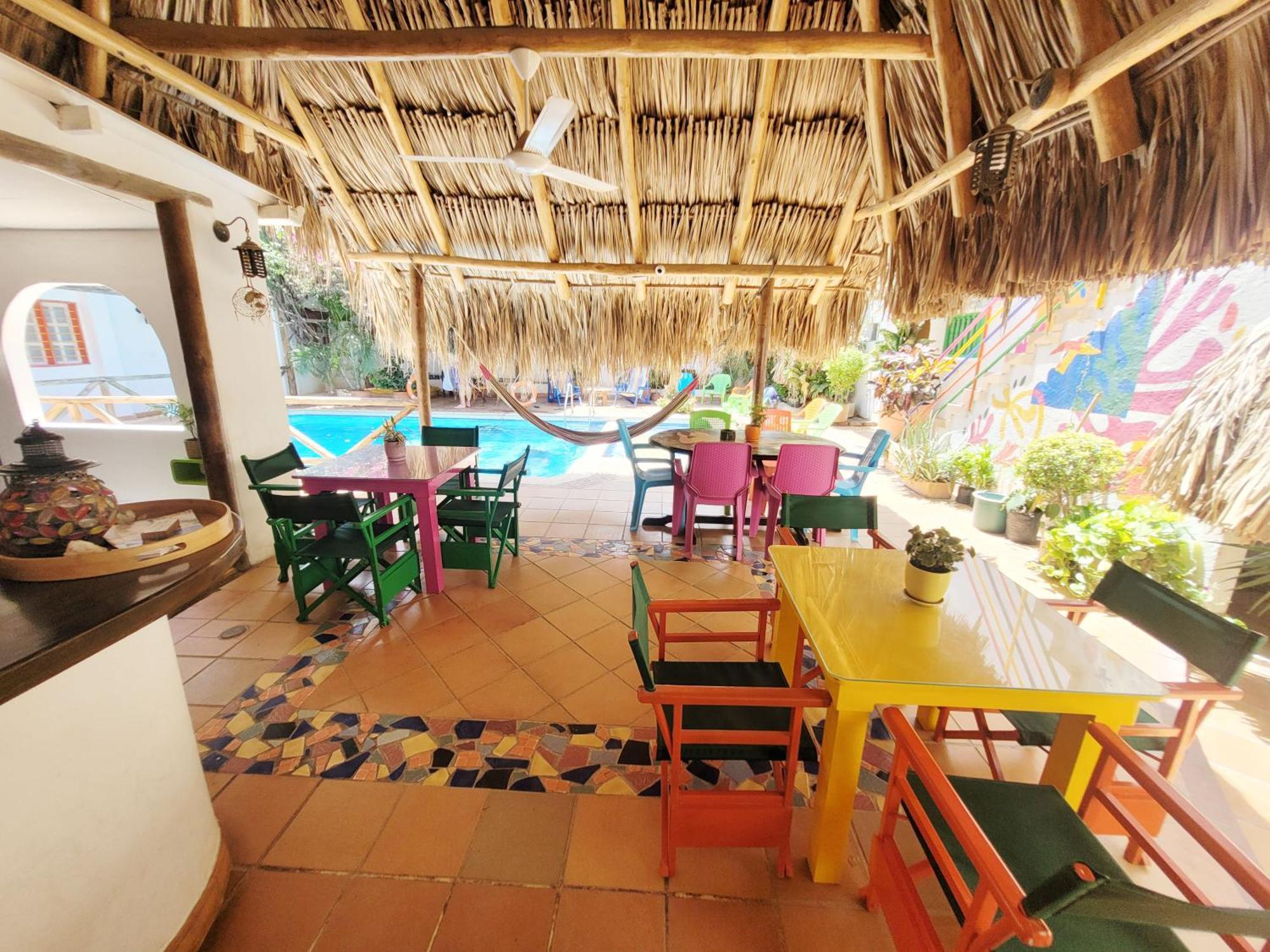 טגאנגה Divanga Hostel And Diving מראה חיצוני תמונה