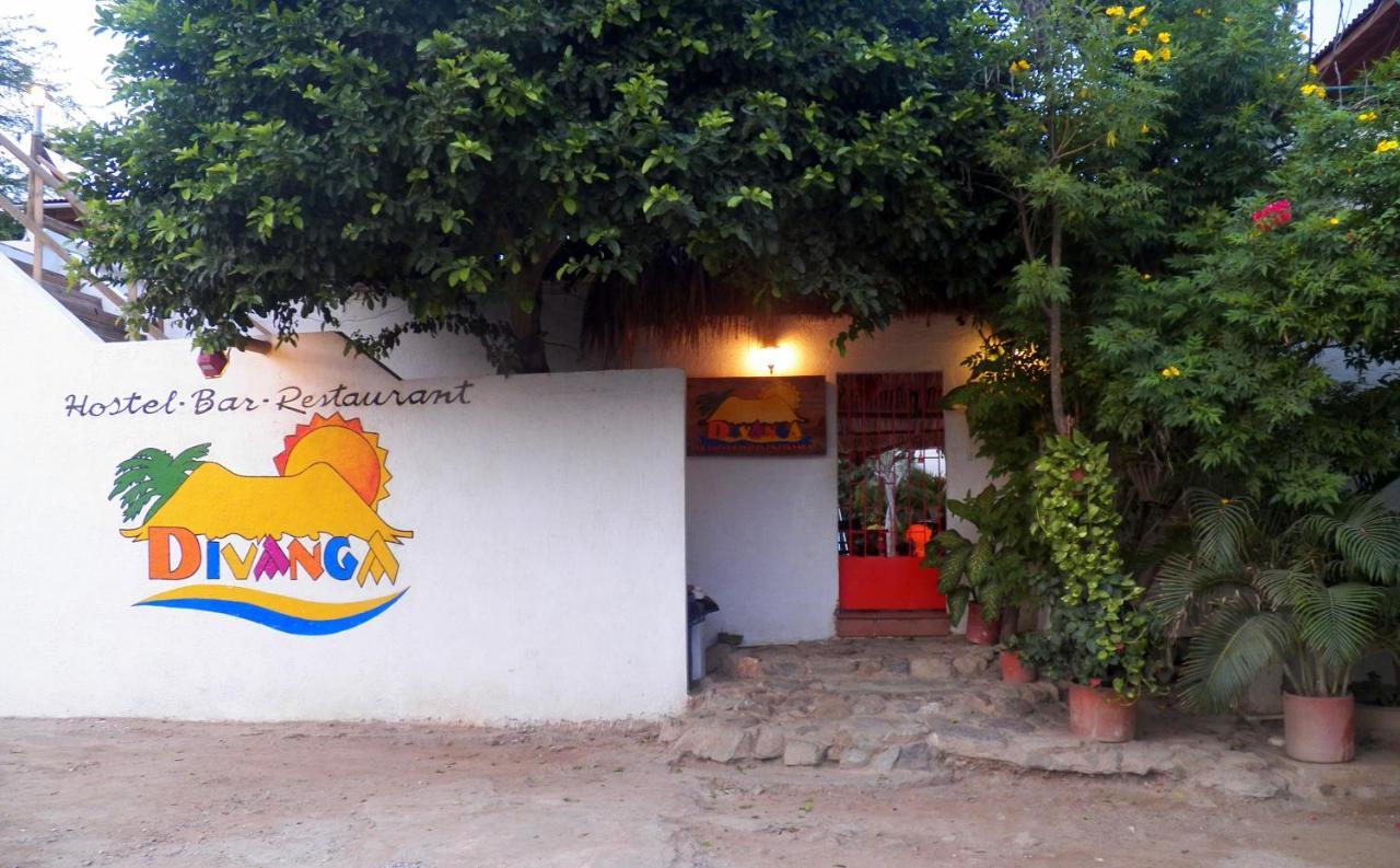 טגאנגה Divanga Hostel מראה חיצוני תמונה